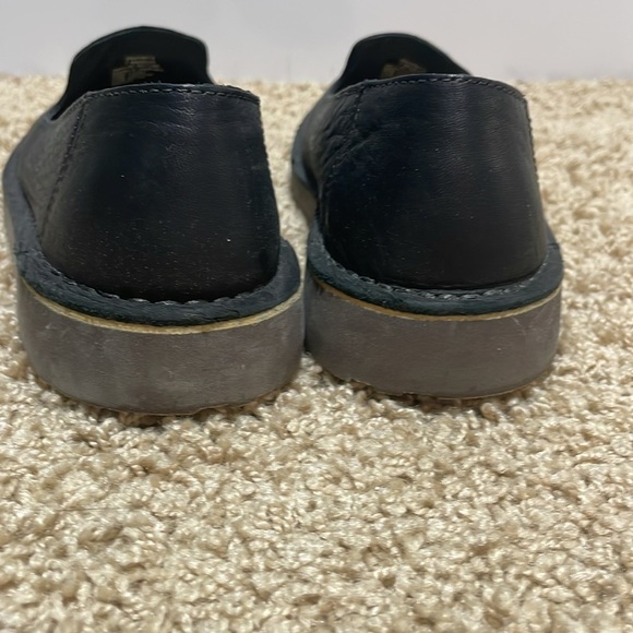 L.L. Bean Stonington Black Leather Slip-on Loafers Size 7 - Picture 3 of 5